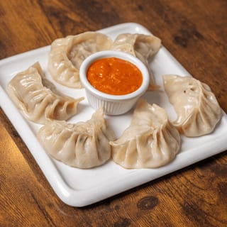 Murgh Momo Delight